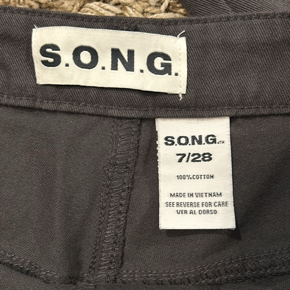 NWT S.O.N.G Gray 90s Mid Rise Straight Leg Jeans Size 7 - Picture 7 of 11